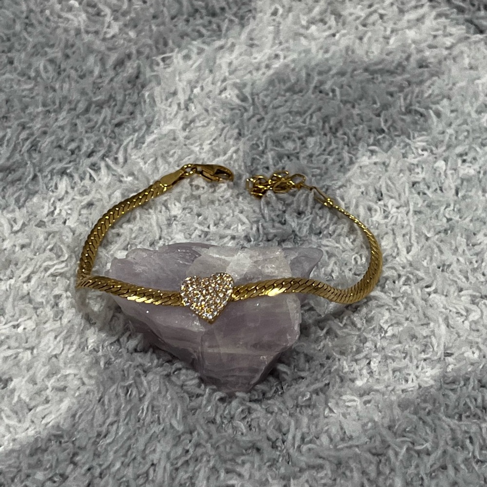 Gold Heart Bracelet